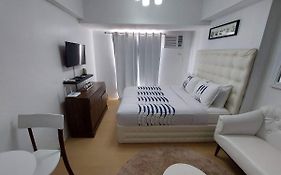 Cozy Studio Unit @ Centrio Tower